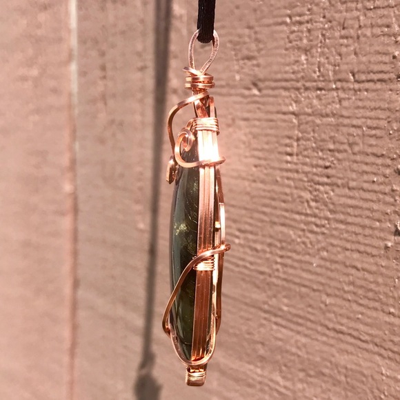 Labradorite in copper - Picture 4 of 4